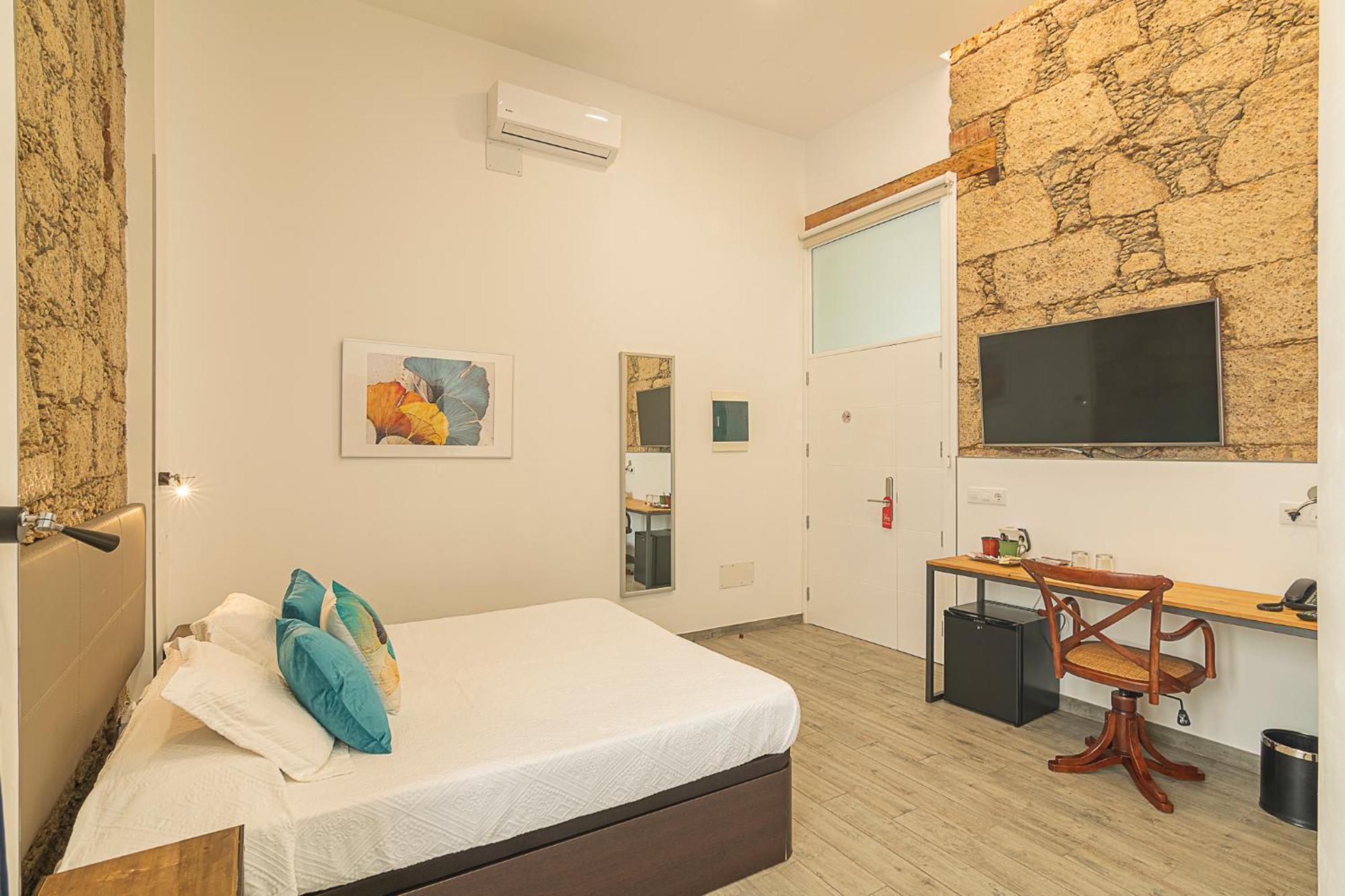 The Cathedral Vegueta Hotel 2*