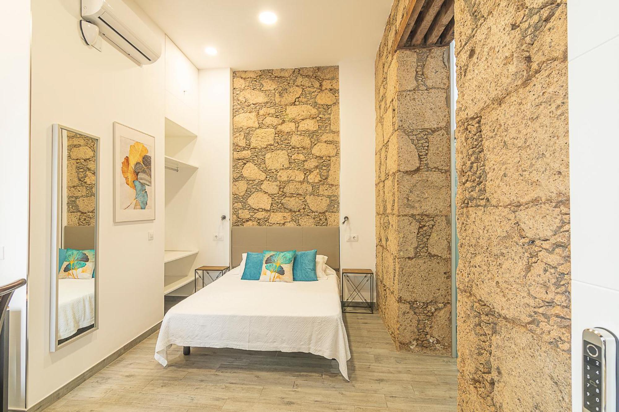 The Cathedral Vegueta Hotel 2*